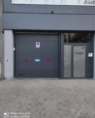 Daynight Sauveniere Apartment